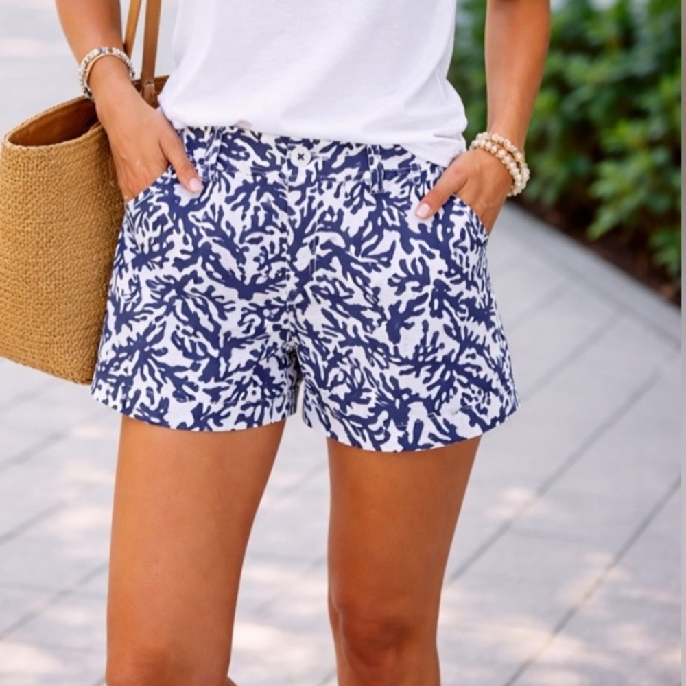 Lilly Pulitzer Callahan Shorts Navy White Coral Reef Print Size 2